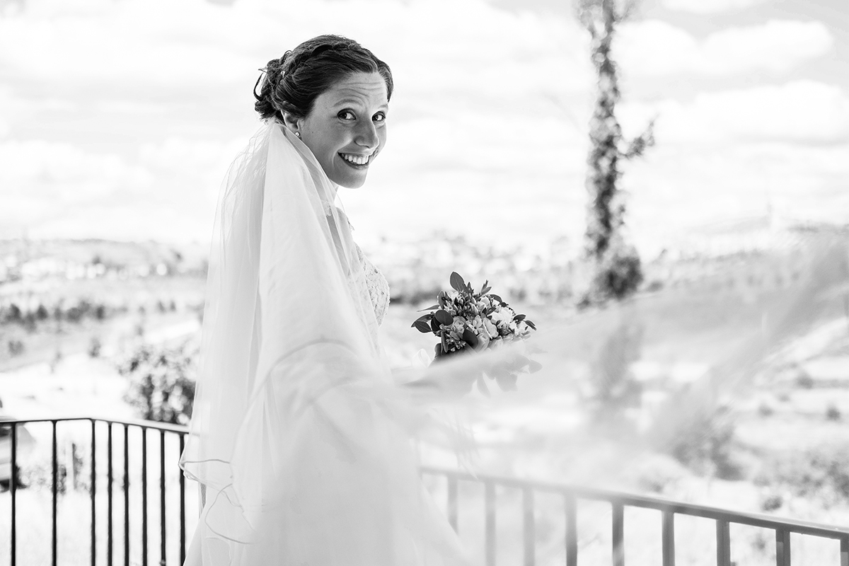 Estudios74-fotografia noivos -wedding photos-fotografia de casamento-casamento em aguieira-casamento no montebelo hotel & spa-casamento no montebelo Lake resort-casamento são martinho da cortiça-fotografia de casamento moderno-fotos de casamento jovem