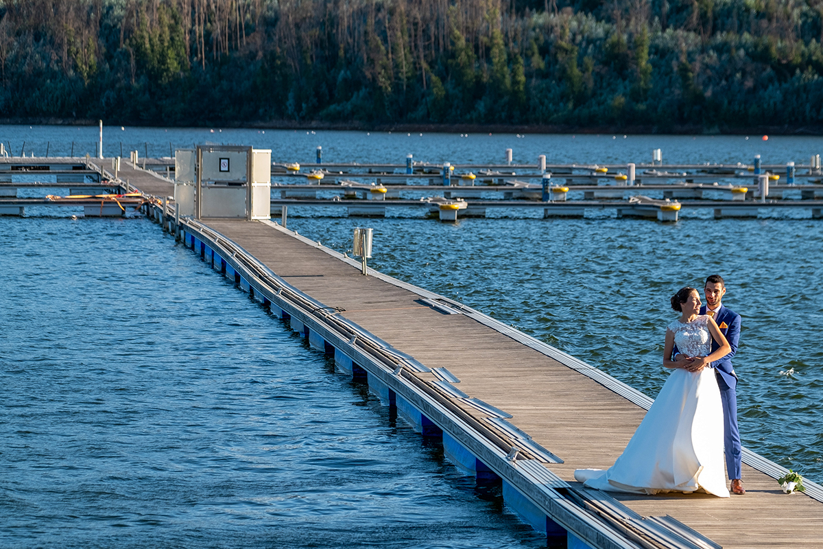 Estudios74-fotografia noivos -wedding photos-fotografia de casamento-casamento em aguieira-casamento no montebelo hotel & spa-casamento no montebelo Lake resort-casamento são martinho da cortiça-fotografia de casamento moderno-fotos de casamento jovem