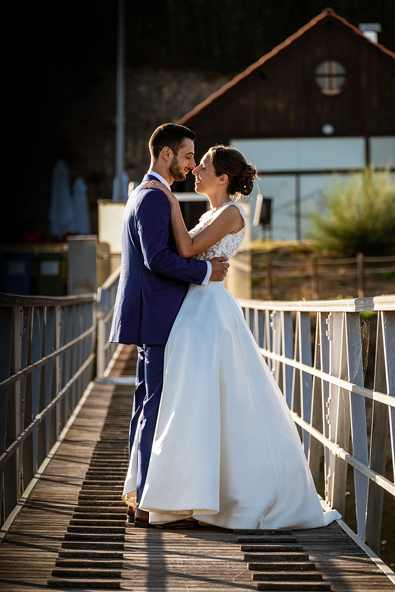 Estudios74-fotografia noivos -wedding photos-fotografia de casamento-casamento em aguieira-casamento no montebelo hotel & spa-casamento no montebelo Lake resort-casamento são martinho da cortiça-fotografia de casamento moderno-fotos de casamento jovem