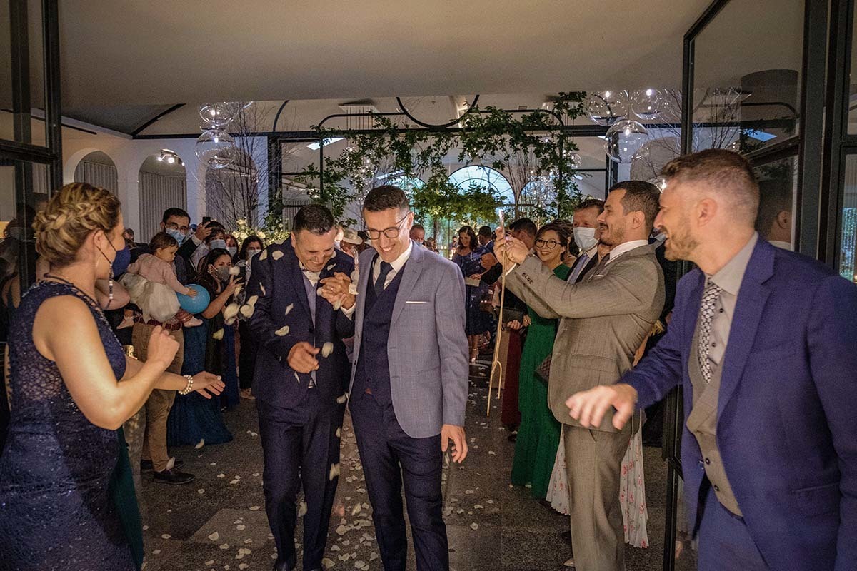 Estudios 74 -fotografia noivos -wedding photos  - fotografia-de- casamento - wedding- photo- oporto- casar- no- porto- wedding-photo- engagement-photo- best- photographer -wedding- Portugal-wedding -destination - jorge-lopes-photographer - lgbt weddings 