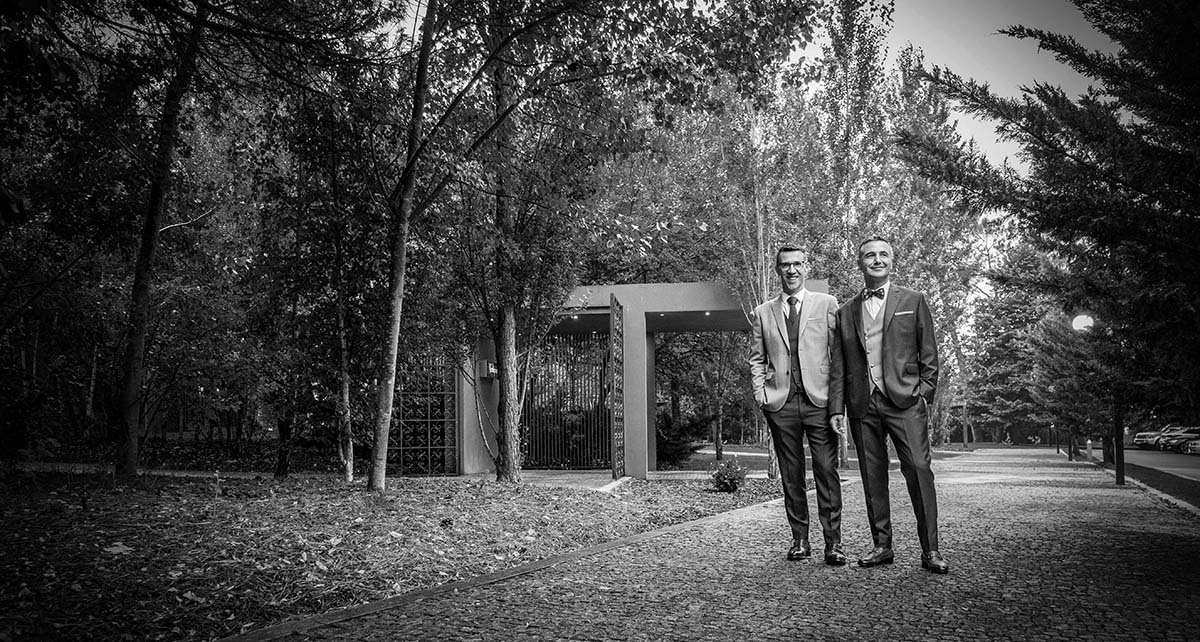 Estudios 74 -fotografia noivos -wedding photos  - fotografia-de- casamento - wedding- photo- oporto- casar- no- porto- wedding-photo- engagement-photo- best- photographer -wedding- Portugal-wedding -destination - jorge-lopes-photographer - lgbt weddings 