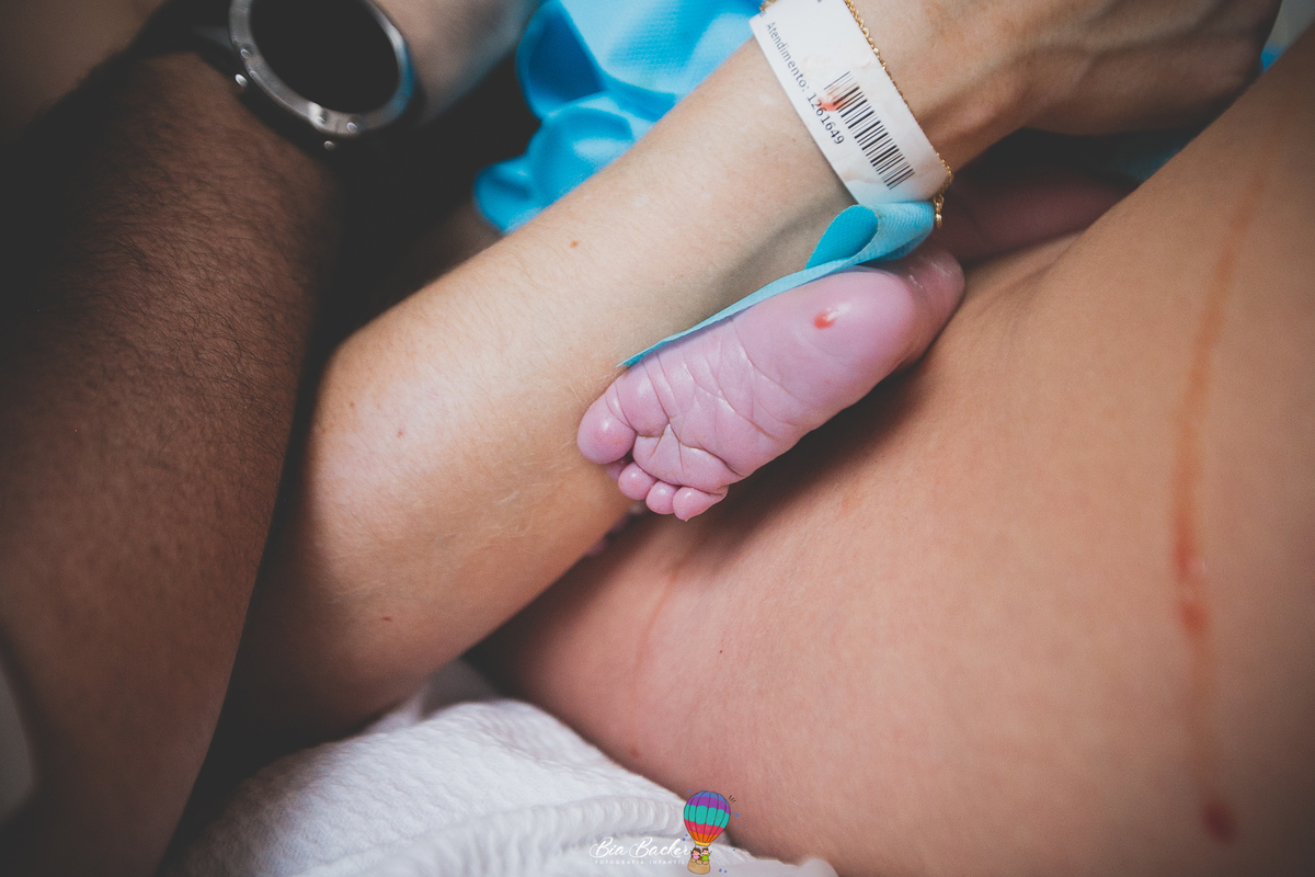 fotografia de parto normal rj maternidade perinatal laranjeiras parto humanizado doula Partejando Amor e Dra. Helena Cossich