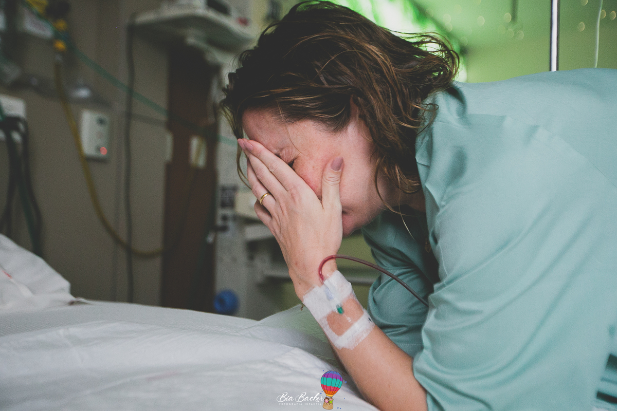 fotografia de parto normal rj maternidade perinatal laranjeiras parto humanizado doula Partejando Amor e Dra. Helena Cossich