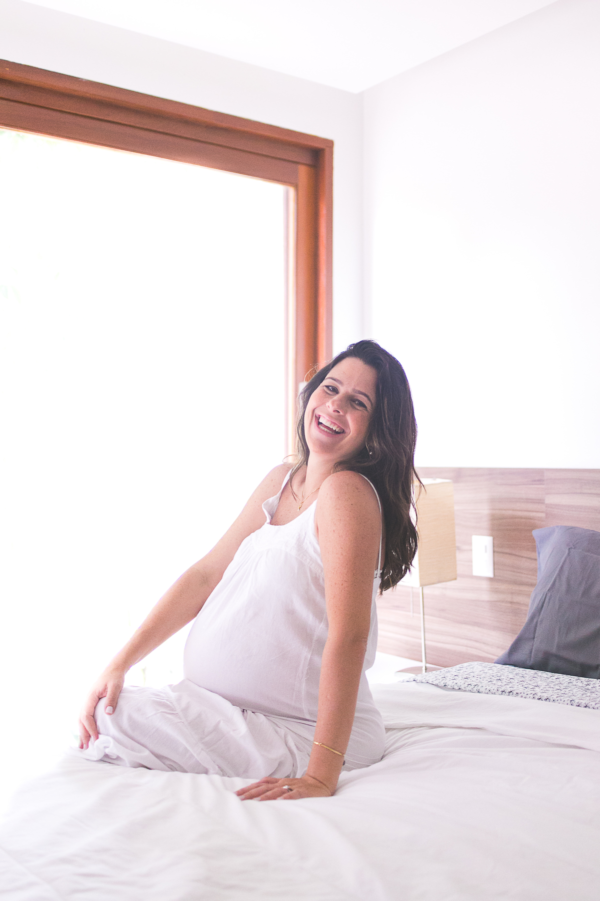 Ensaio gestante rj em casa fotos espontâneas para book gestante 