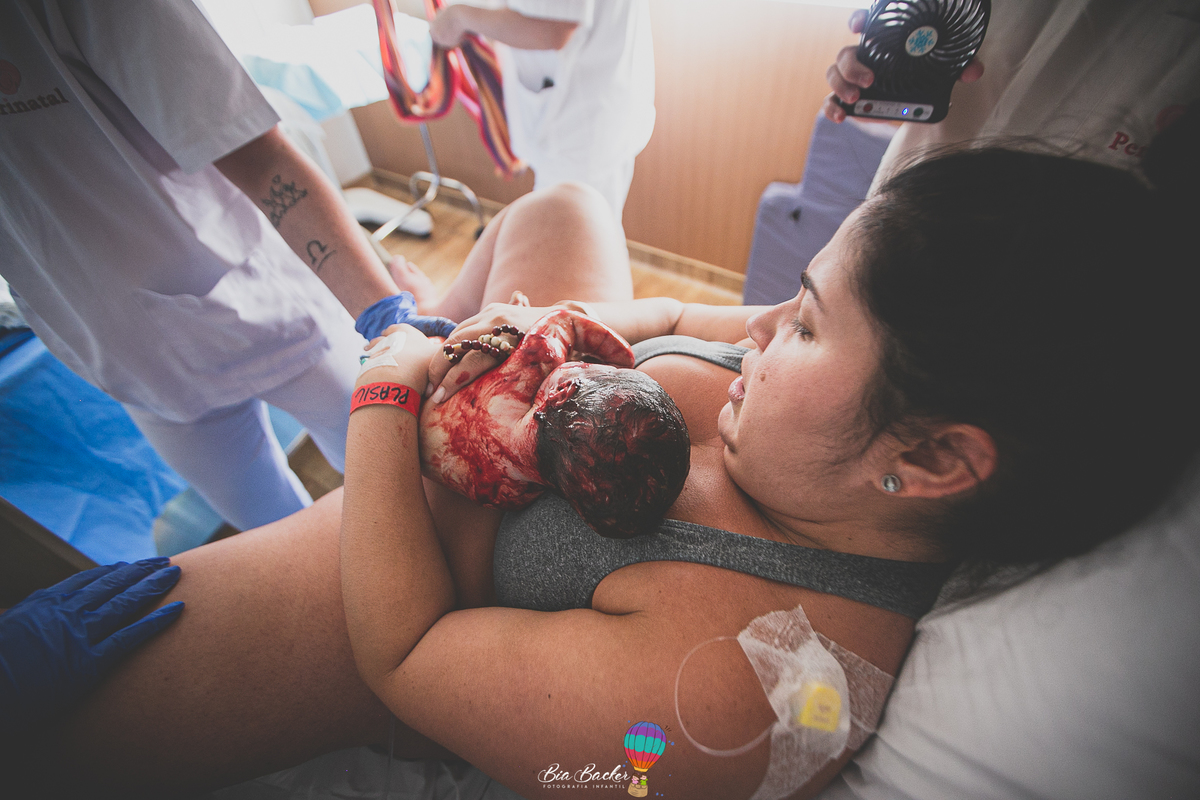fotografia de parto normal perinatal laranjeiras dra helena cossich doula partejando amor amamente rio perinatal laranjeiras 