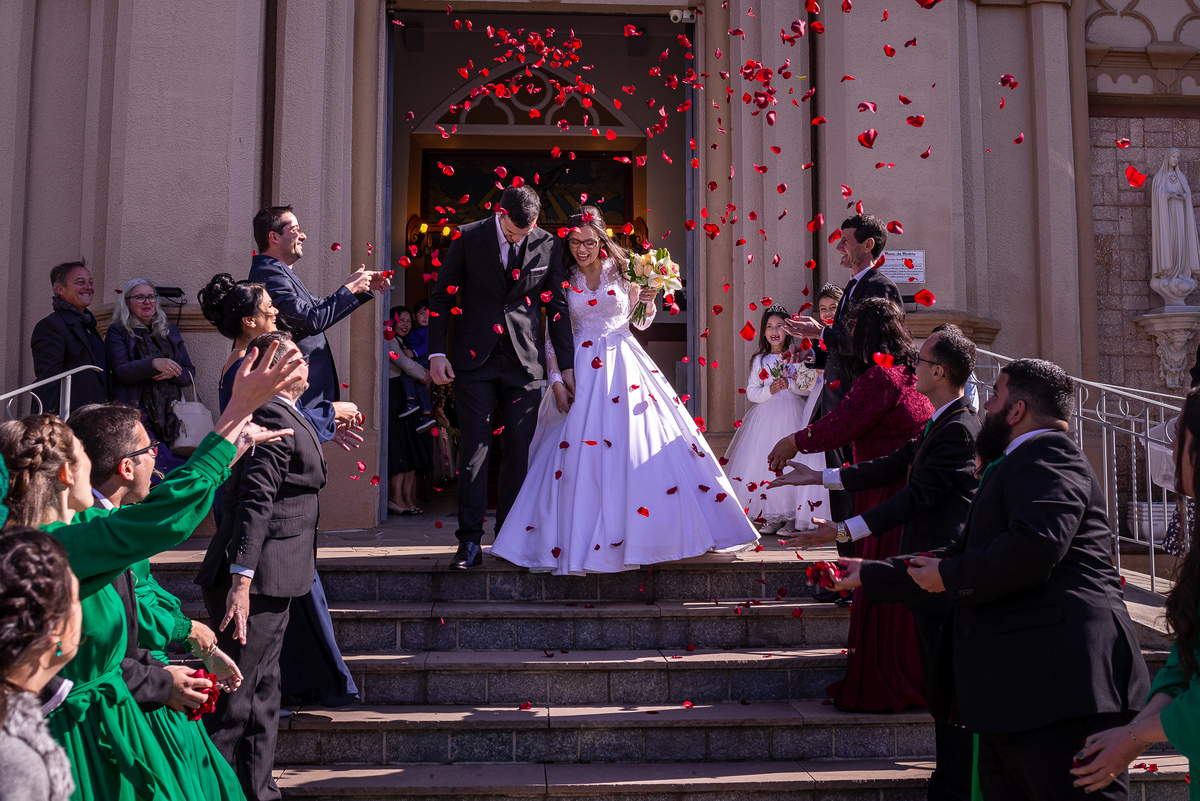 saída da noiva da igreja