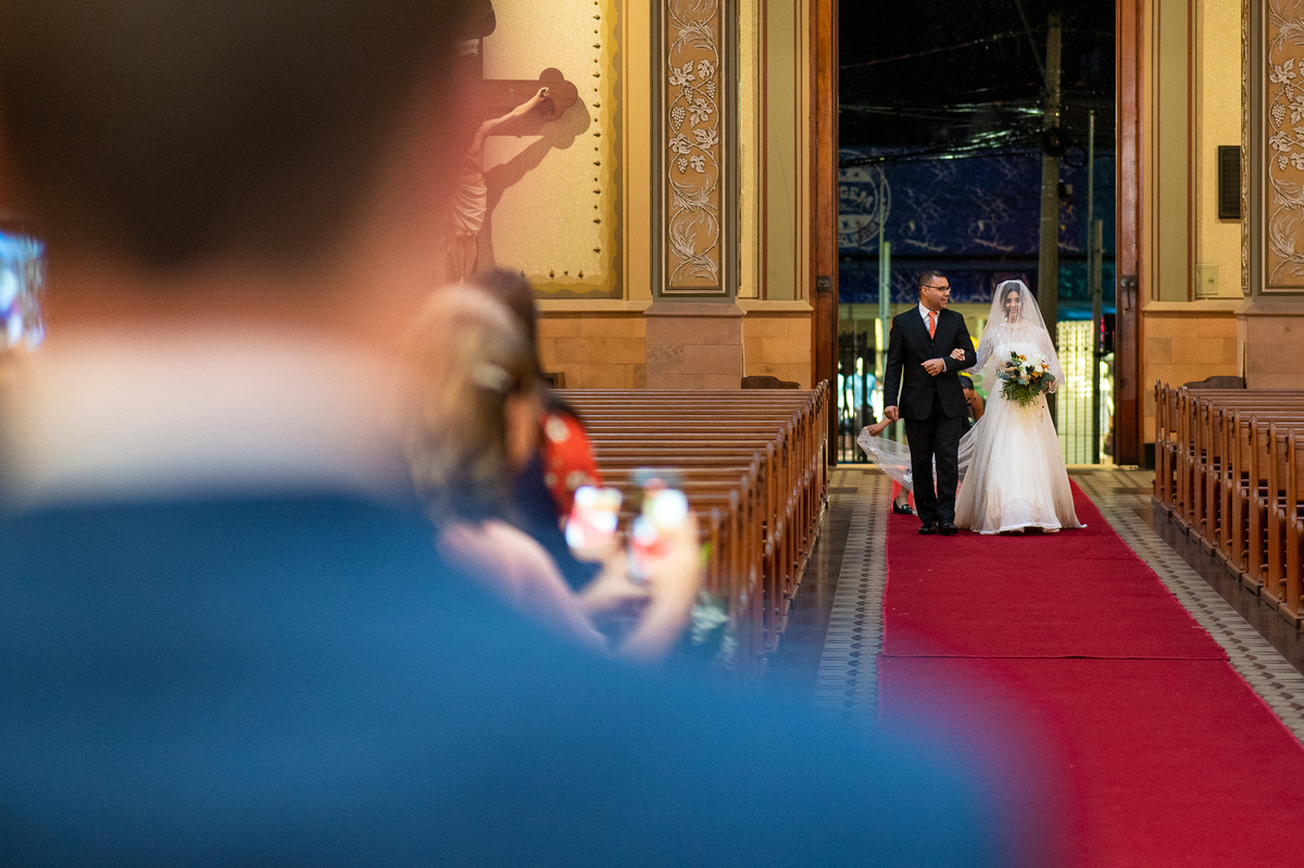 entrada da noiva nno casamento