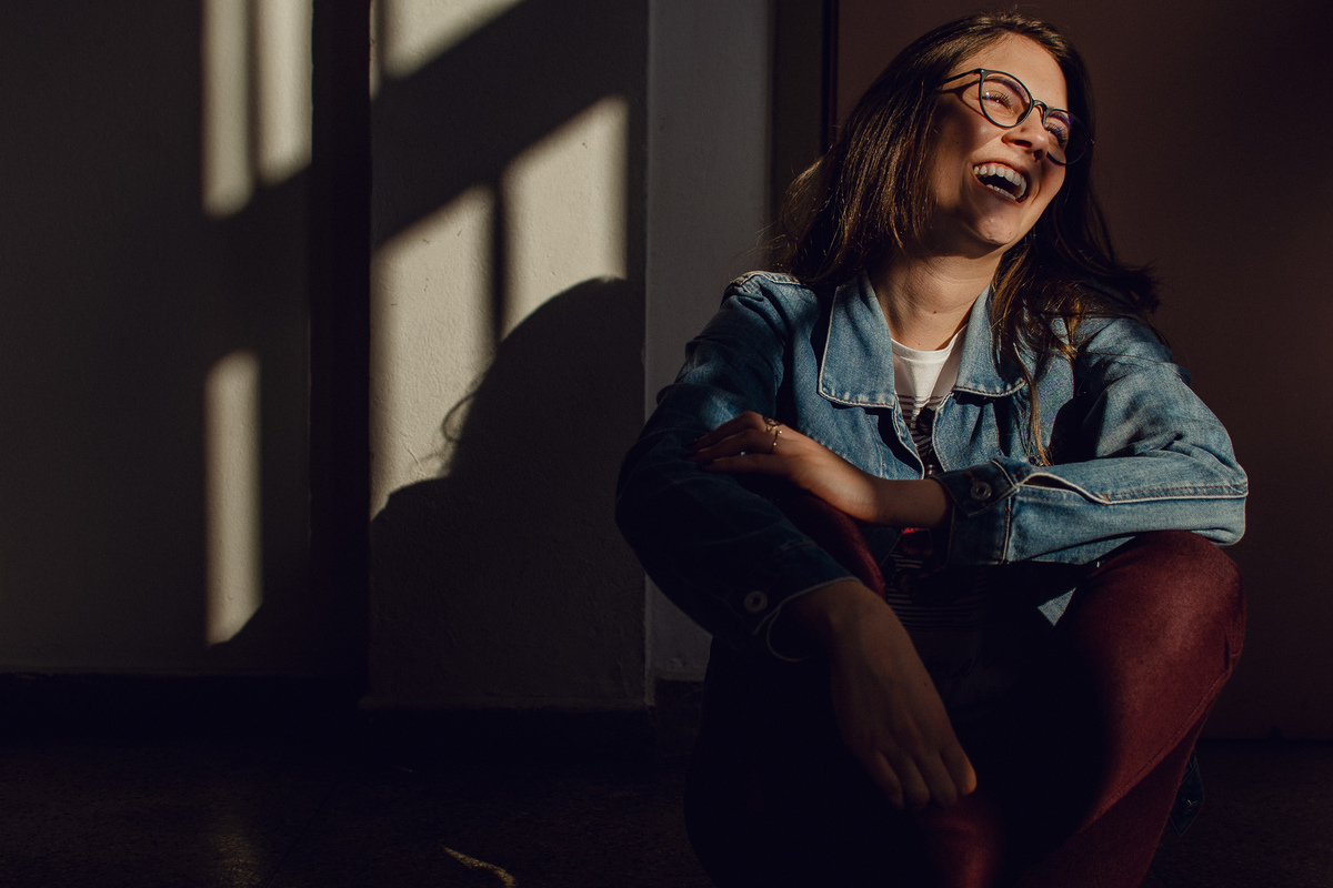 menina sorrindo