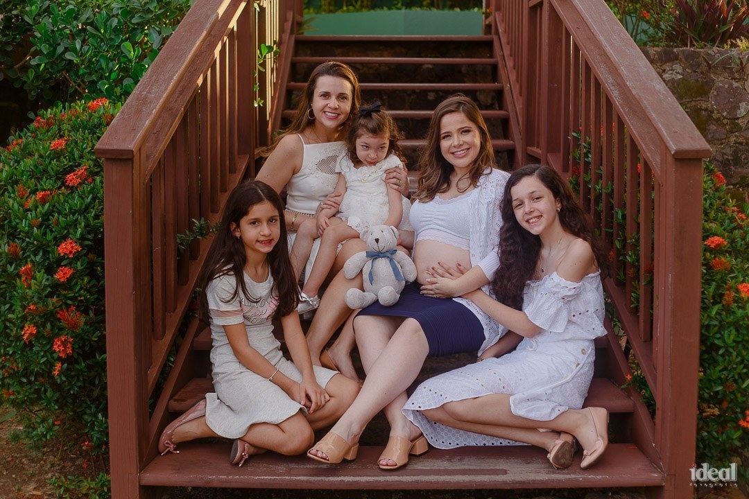 foto da familia em book gestante