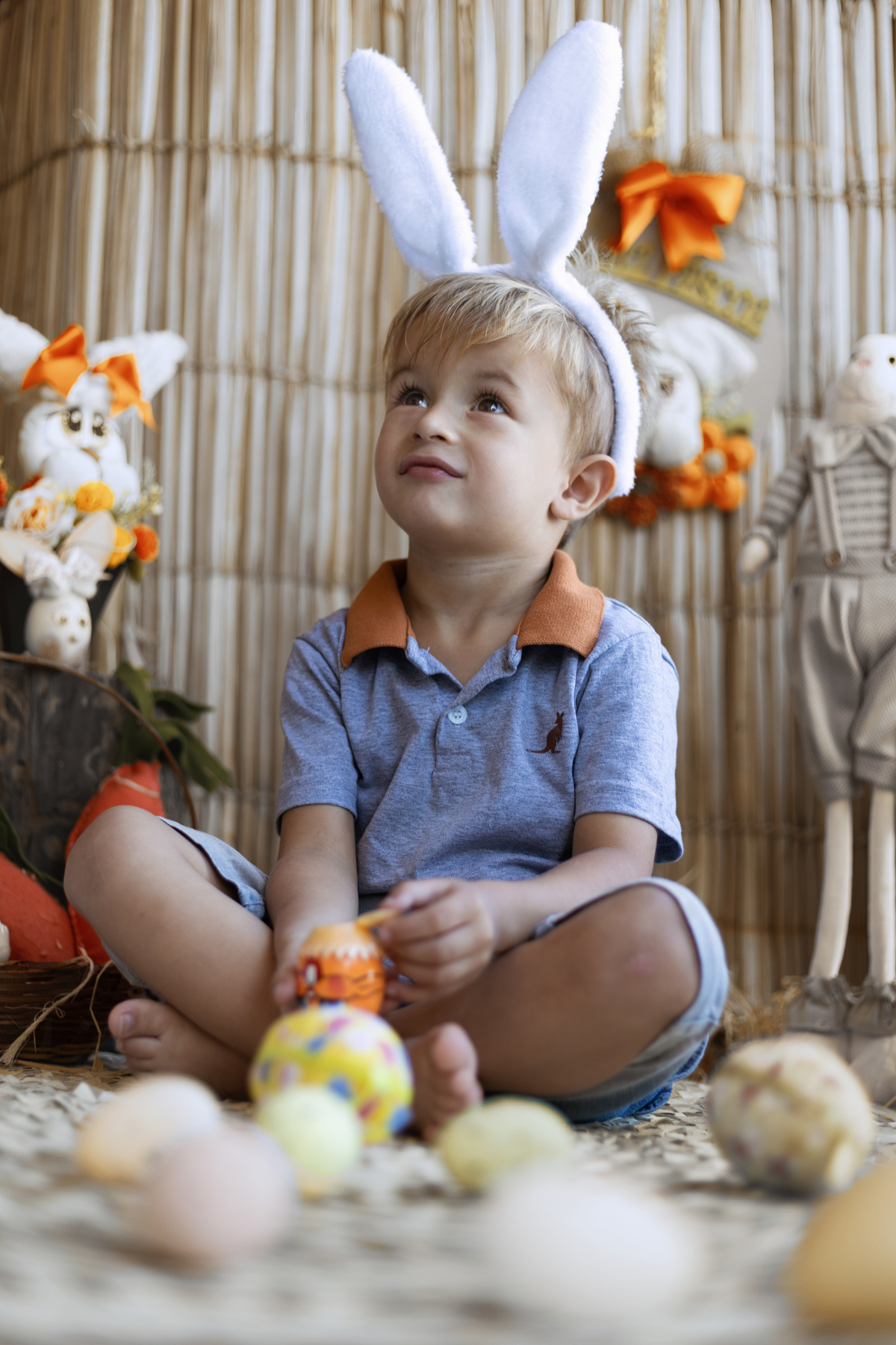 Ensaio de Páscoa infantil de menino