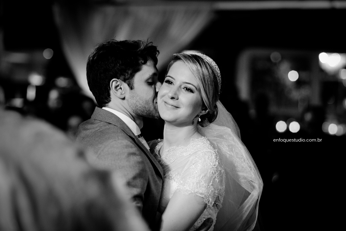 Fotos de casamento de Priscila e Gustavo no Salão Catavento em Piracicaba - SP