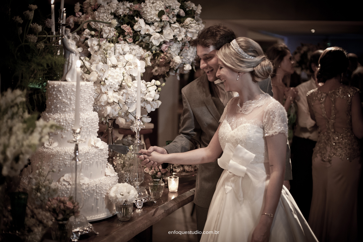 Fotos de casamento de Priscila e Gustavo no Salão Catavento em Piracicaba - SP