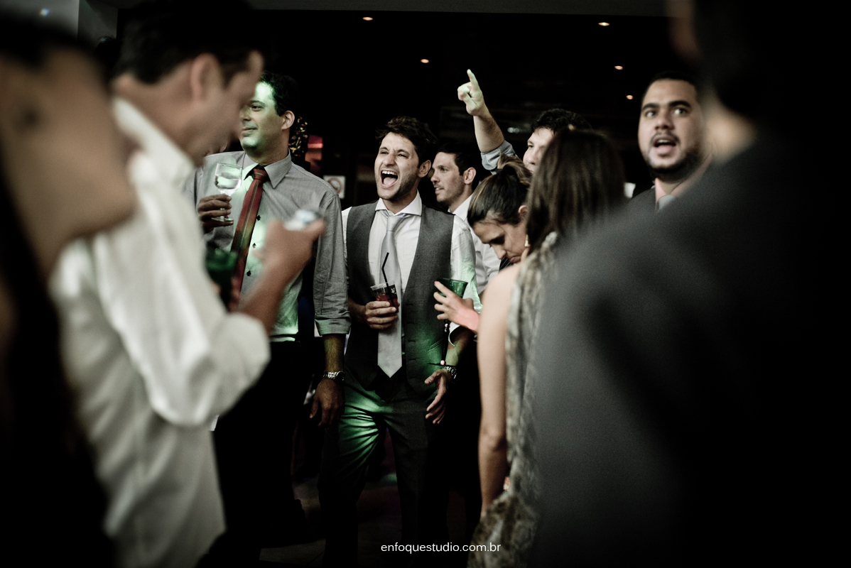 Fotos de casamento de Priscila e Gustavo no Salão Catavento em Piracicaba - SP