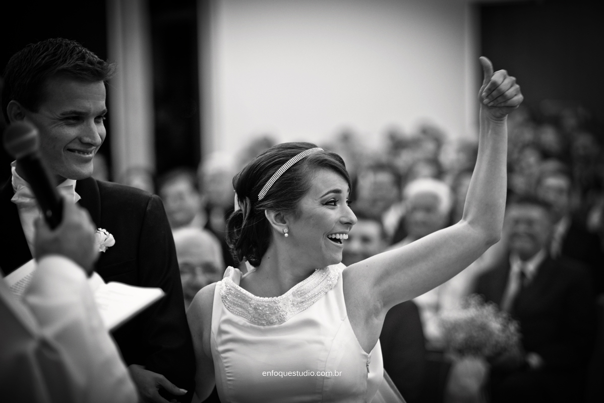 Fotos de casamento de Letícia e Fred - Making of Leonardo Foresti com cerimonia na Capela do Terras e Recepção no Salão Beira Rio - Piracicaba - SP