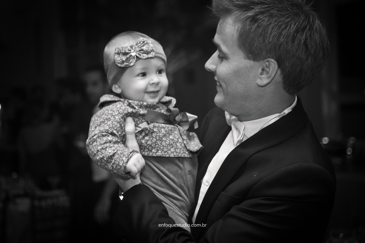 Fotos de casamento de Letícia e Fred - Making of Leonardo Foresti com cerimonia na Capela do Terras e Recepção no Salão Beira Rio - Piracicaba - SP