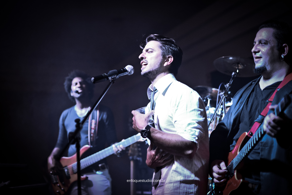 Fotos de casamento de Letícia e Fred - Making of Leonardo Foresti com cerimonia na Capela do Terras e Recepção no Salão Beira Rio - Piracicaba - SP