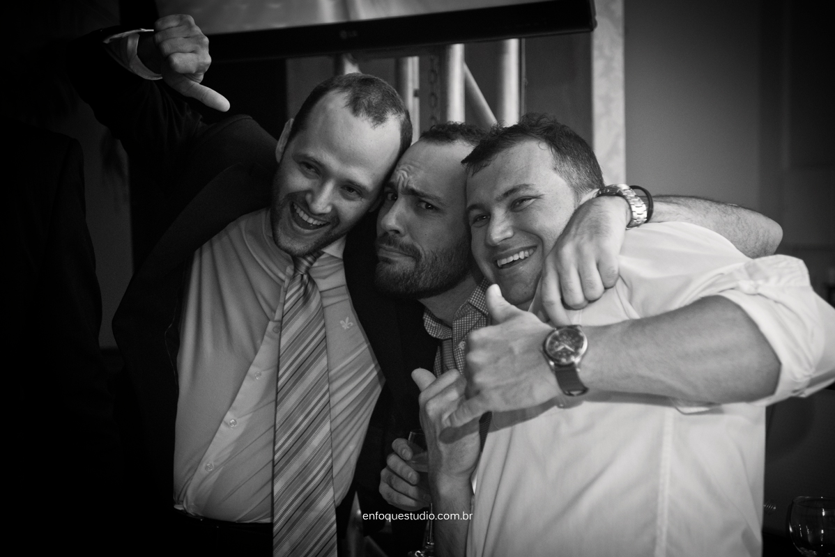 Fotos de casamento de Letícia e Fred - Making of Leonardo Foresti com cerimonia na Capela do Terras e Recepção no Salão Beira Rio - Piracicaba - SP
