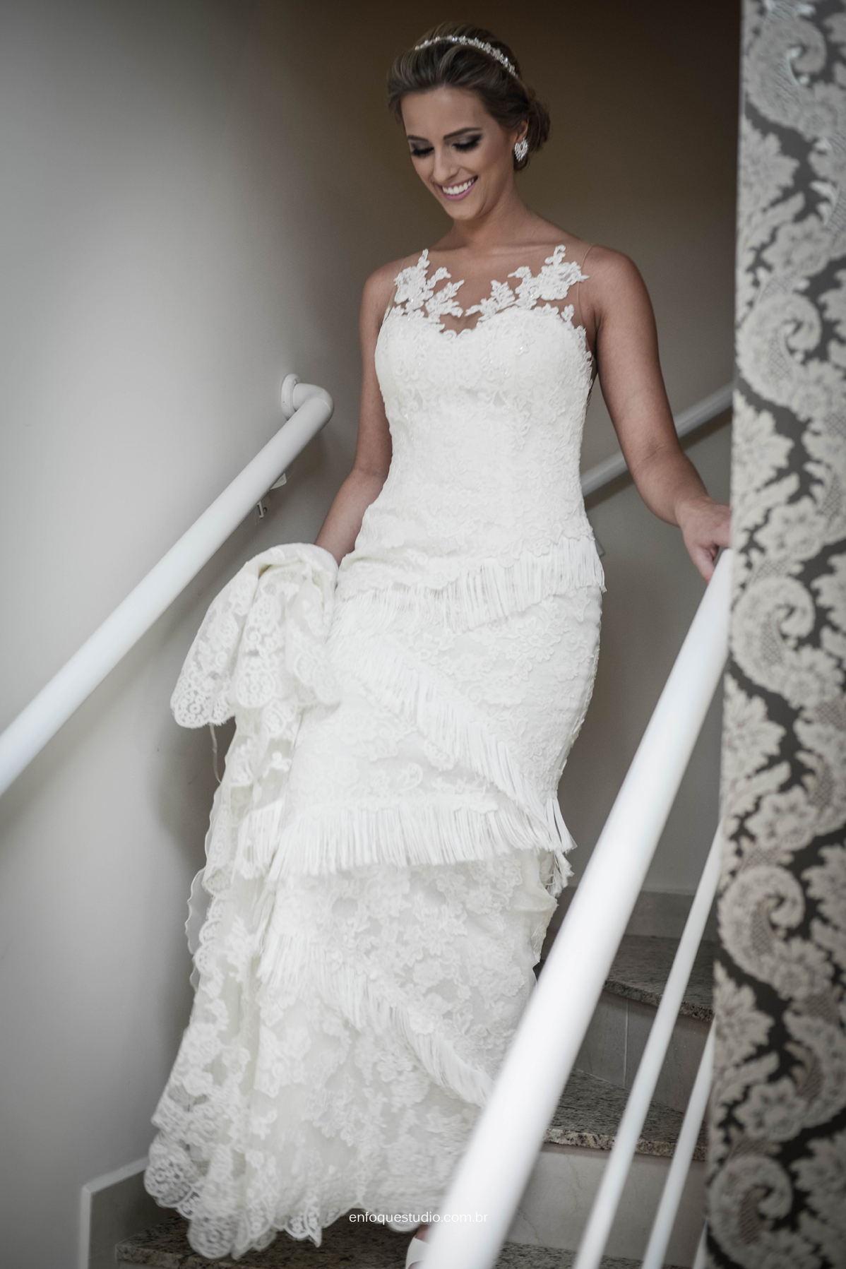 Noiva indo para cerimônia