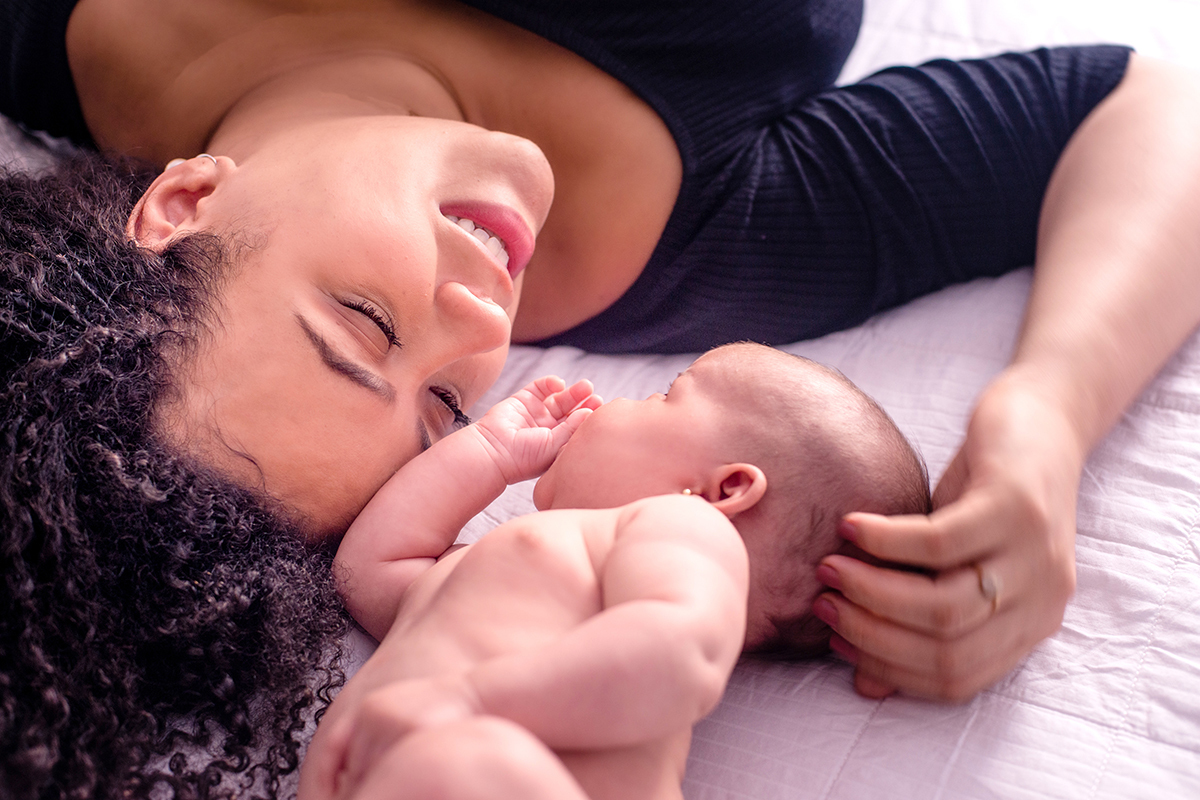 Primeiras cumplicidades de mãe e filha