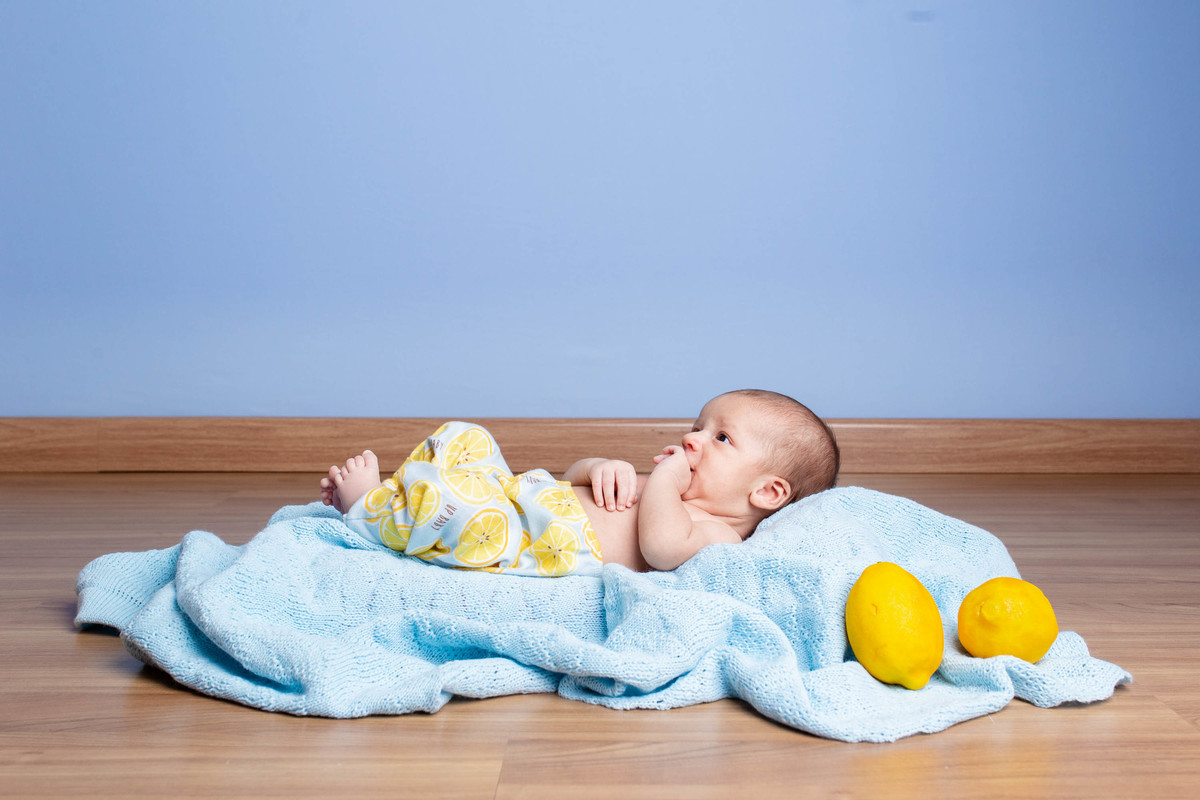 foto acompanhamento bebe deitado