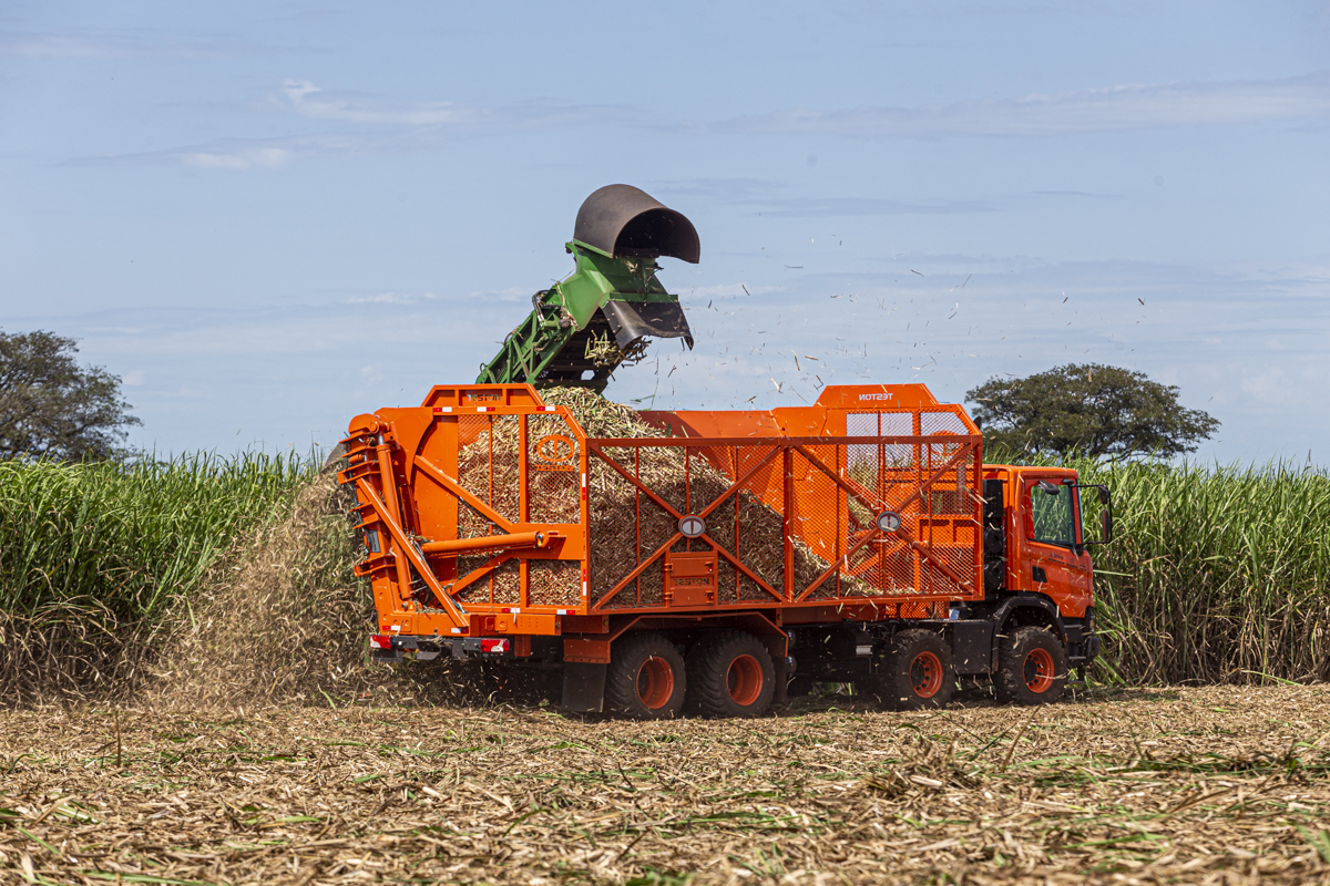 Imagens que contam a história do seu negócio. Fotografia institucional, comercial e publicitária com expertise empresarial captadas por Roberto Custodio, fotografo em Londrina PR.
