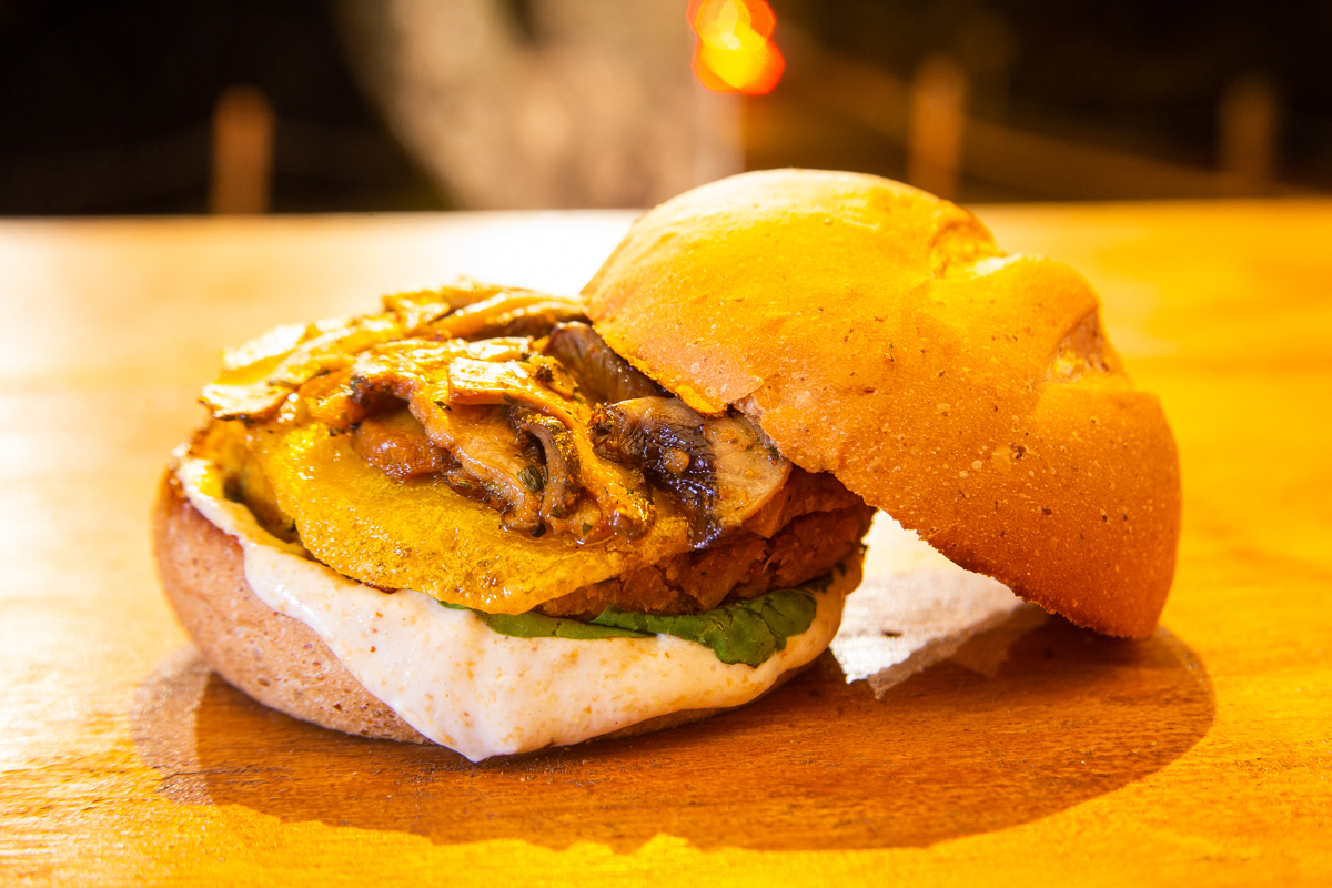 Comida vegana em imagem de fotógrafo especializado em gastronomia em Londrina-PR.