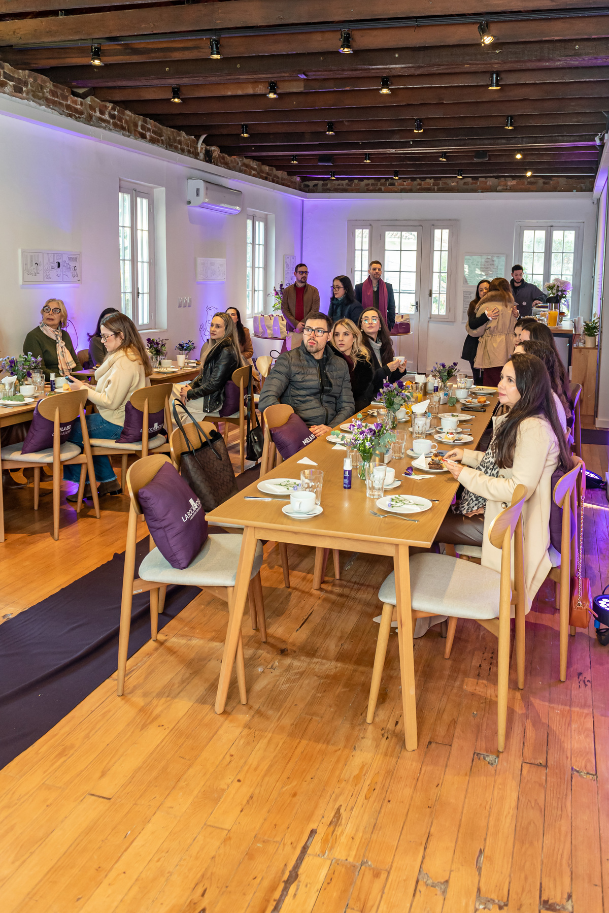 Dermatologistas reunidos em evento da La Roche-Posay