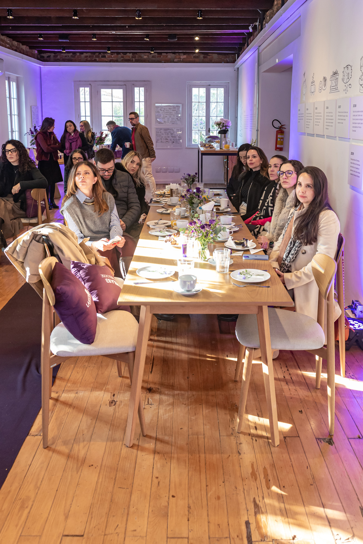 Café da manhã com dermatologistas durante apresentação do La Roche-Posay Mela B3 Double Dose