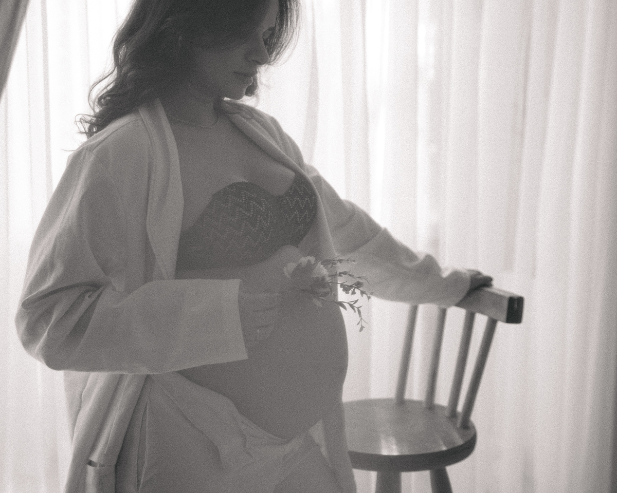 Ensaio de Gestante em Estúdio – Jenny | Zona Leste de São Paulo