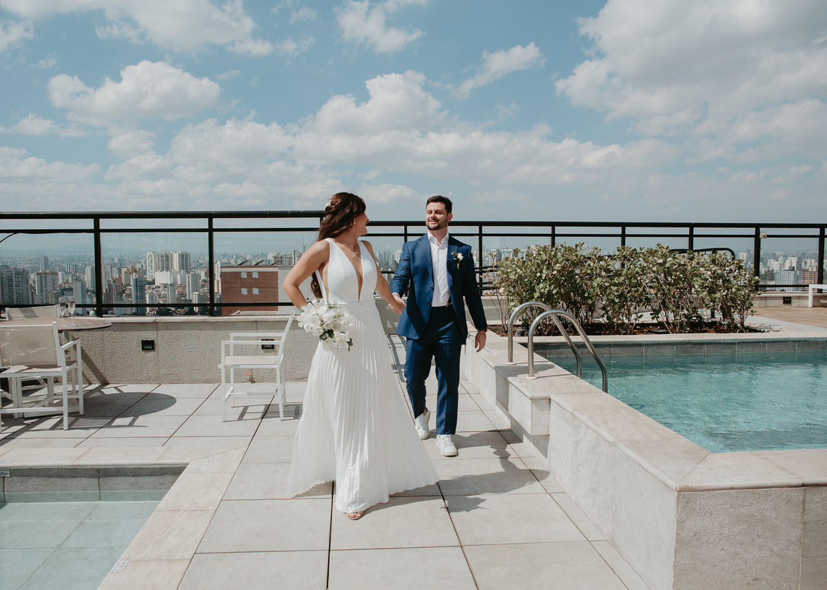 Casamento intimista no prédio do casal em São Paulo – Patricia e Bruno