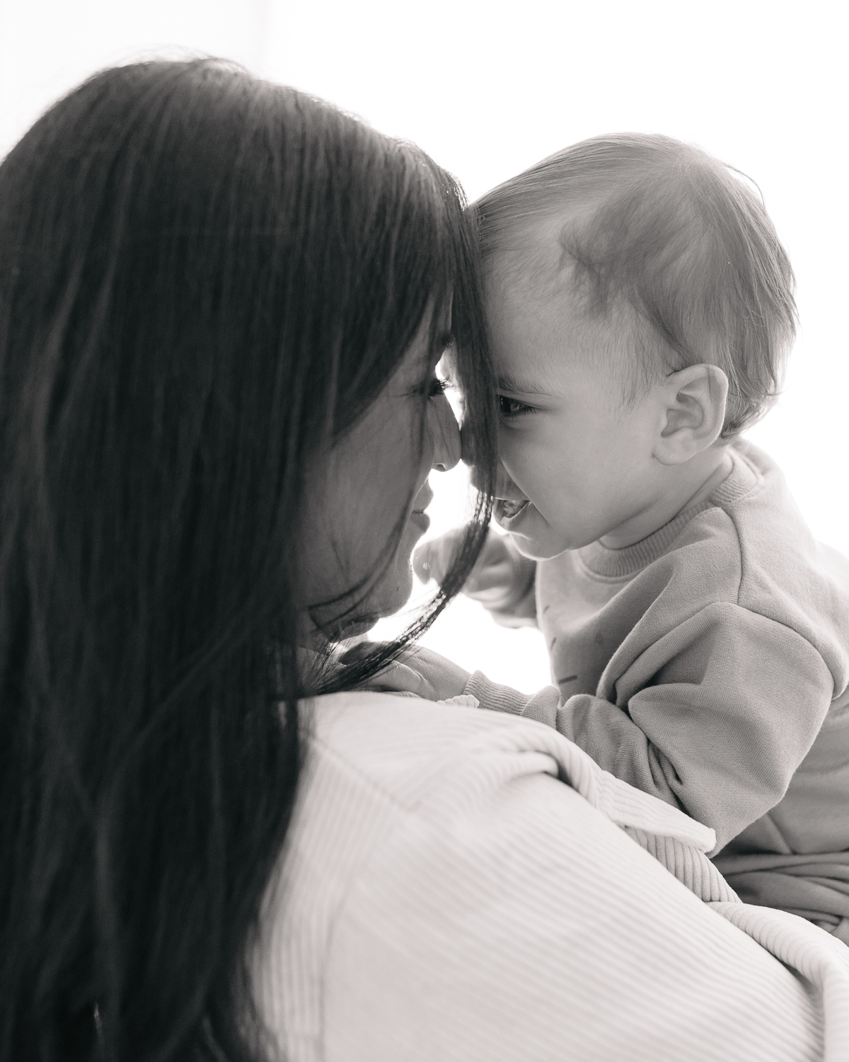 Ensaio smash the cake clean em estúdio na Zona Leste de São Paulo- Matteo