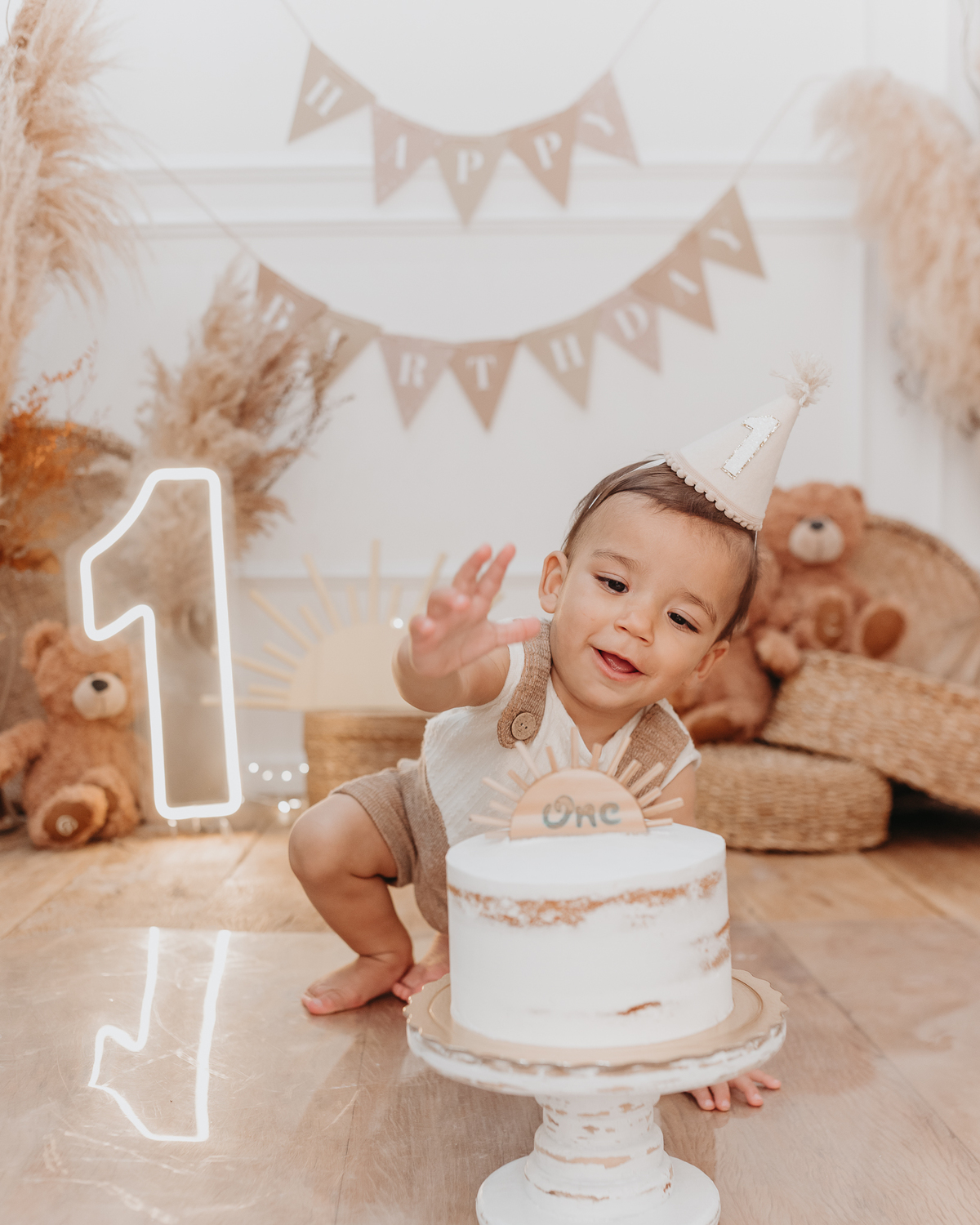 Ensaio smash the cake clean em estúdio na Zona Leste de São Paulo- Matteo