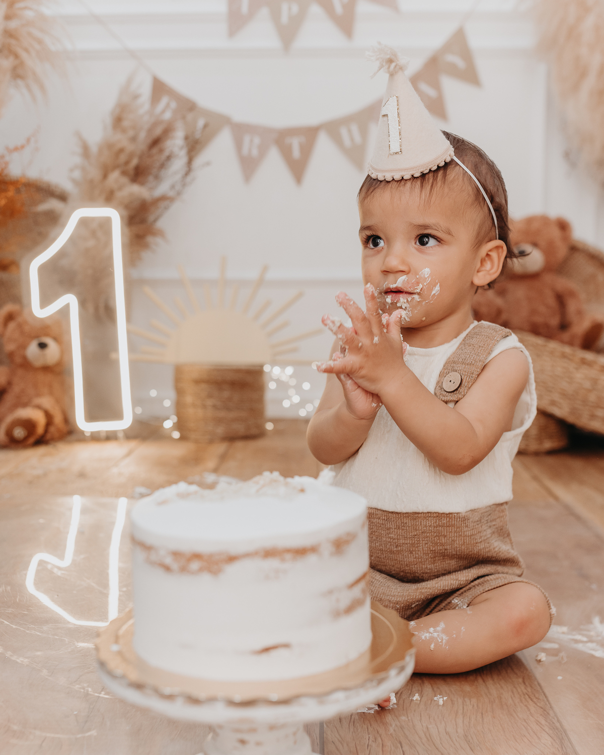 Ensaio smash the cake clean em estúdio na Zona Leste de São Paulo- Matteo