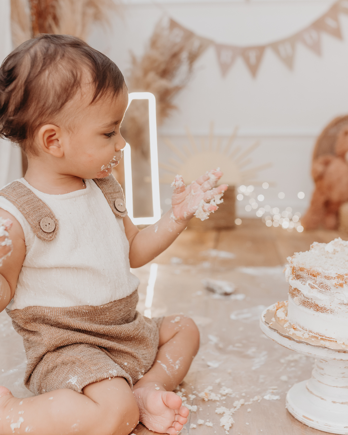 Ensaio smash the cake clean em estúdio na Zona Leste de São Paulo- Matteo