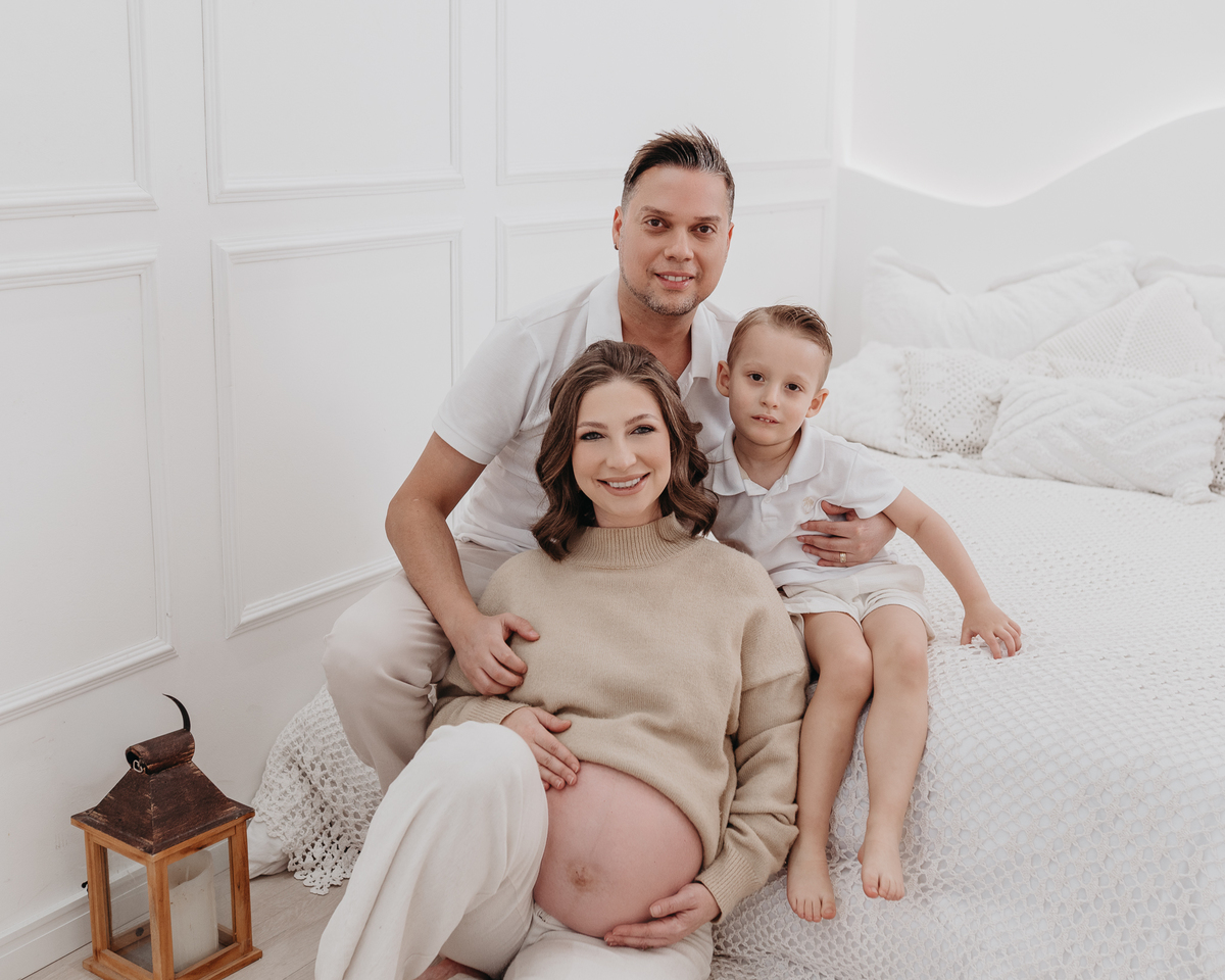 ENSAIO DE GESTANTE EM ESTUDIO CLEAN 