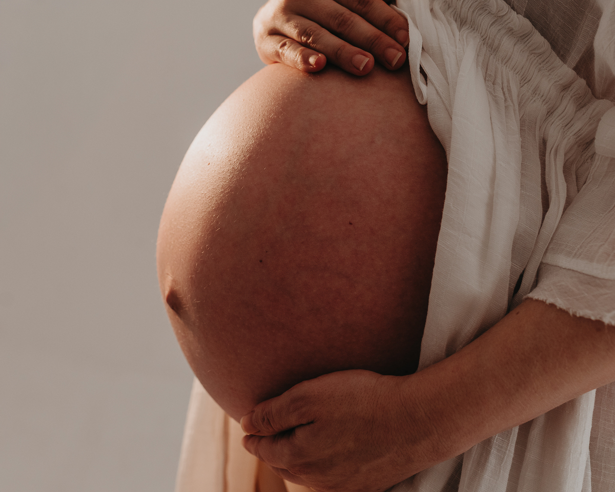 ENSAIO DE GESTANTE EM ESTUDIO CLEAN 