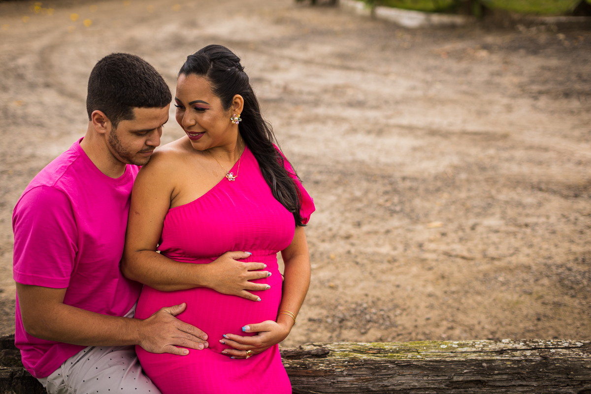 Ensaio de gestante com maquiagem natural