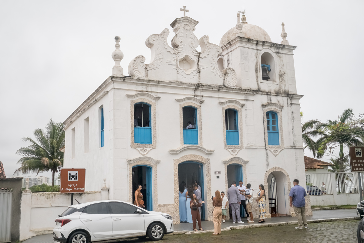Casamento emocionante na Igreja Matriz Nossa Senhora da Conceição, Guarapari.
Cerimônia inesquecível na antiga Matriz de Guarapari, fundada em 1585.