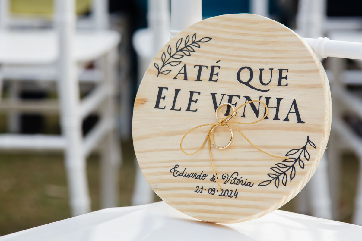 A fotografia de casamento no Espírito Santo transforma casamentos ao ar livre em registros memoráveis.