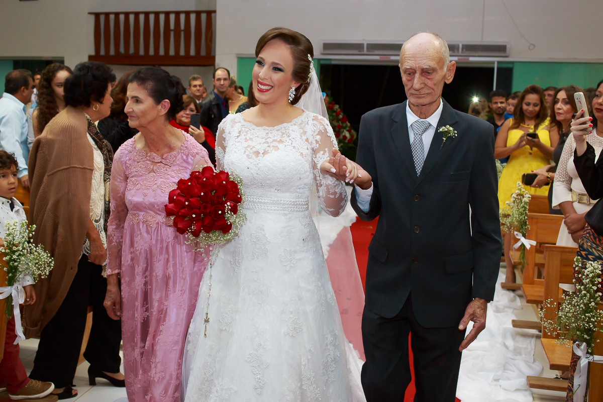 #felipevieirafotografo #felipevieirafotografia #fotografocasamentoguarapari #weddingphotographer #fotografiacasamentoguarapari #casamento #noiva #noivo  #vestidodenoiva #weddinginspiration #weddingdress #bridalmakeup #bridalhair #makeup #wedding #love #fe