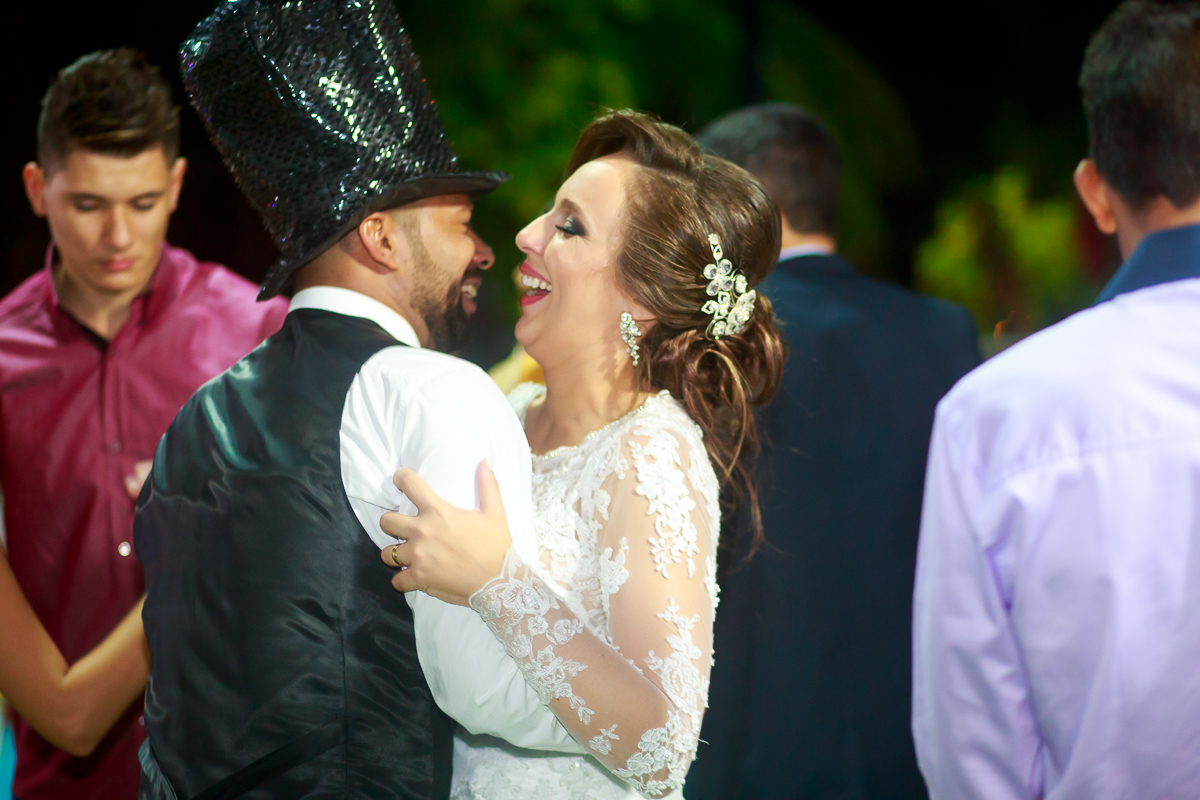 #felipevieirafotografo #felipevieirafotografia #fotografocasamentoguarapari #weddingphotographer #fotografiacasamentoguarapari #casamento #noiva #noivo  #vestidodenoiva #weddinginspiration #weddingdress #bridalmakeup #bridalhair #makeup #wedding #love #fe