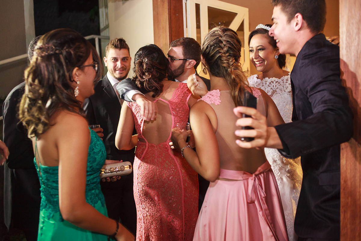 Casamento Guarapari, Festa de Casamento, Cerimonial Space Hall, Felipe Vieira Fotógrafo, noivos na festa, felicidade, vestido de noiva, fotografia de casamento, wedding party, recepção.