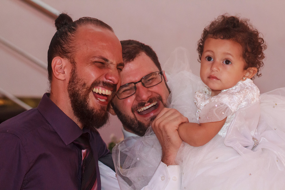 Casamento Guarapari, Festa de Casamento, Cerimonial Space Hall, Felipe Vieira Fotógrafo, noivos na festa, felicidade, vestido de noiva, fotografia de casamento, wedding party, dança de casamento.