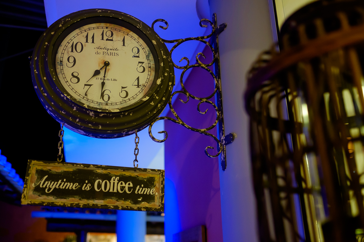 bolo de noivado, noivado em guarapari, felipe vieira fotografo, pousada serra negra, decoração para noivado, noivado, casamento guarapari