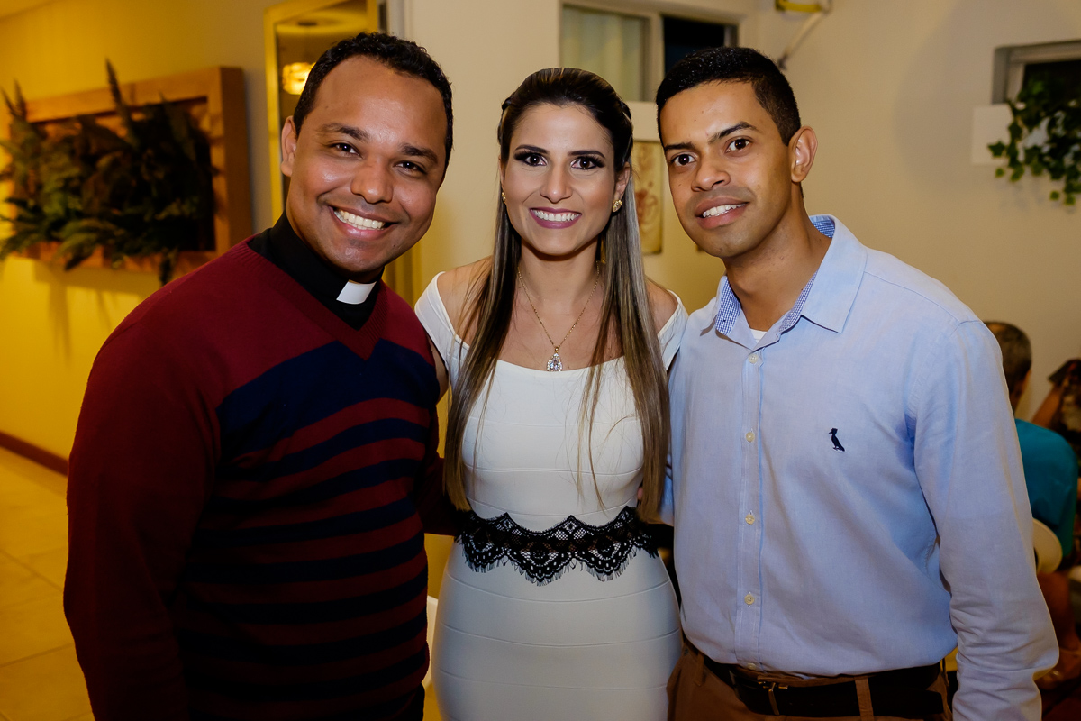 bolo de noivado, noivado em guarapari, felipe vieira fotografo, pousada serra negra, decoração para noivado, noivado, casamento guarapari
