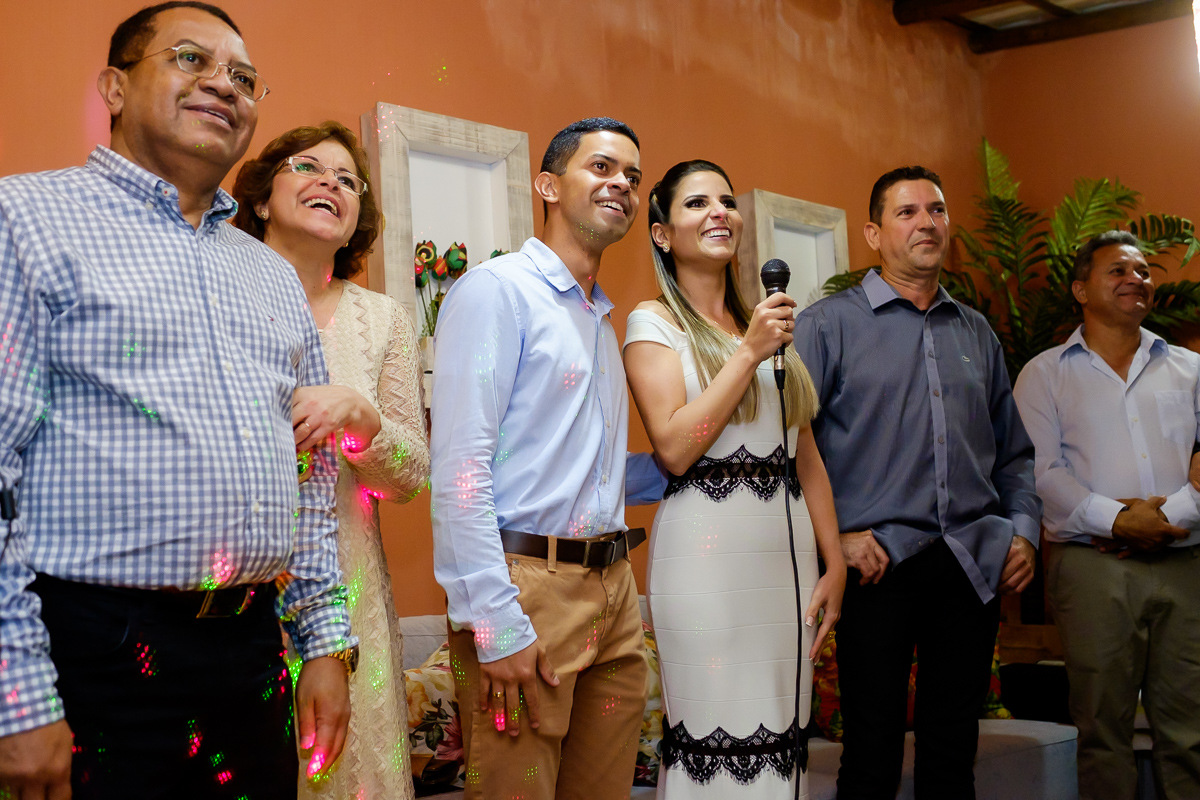 bolo de noivado, noivado em guarapari, felipe vieira fotografo, pousada serra negra, decoração para noivado, noivado, casamento guarapari