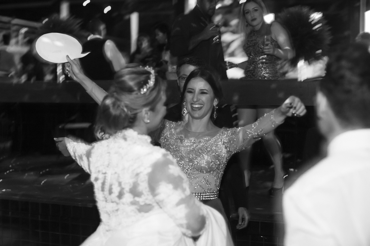 casamento guarapari, casamento luazul, felipe vieira, decoração casamento, madrinhas, buquê de noiva, wedding, festa de casamento