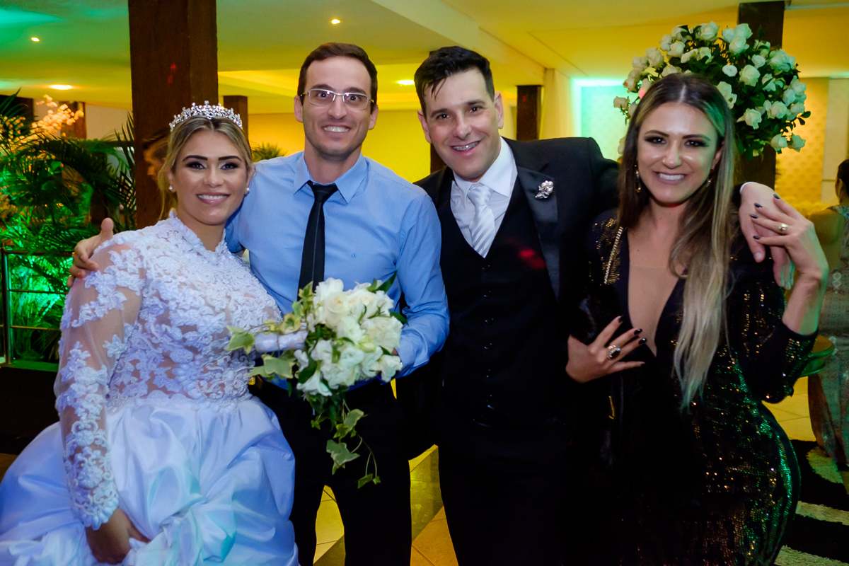 casamento guarapari, casamento luazul, felipe vieira, decoração casamento, madrinhas, buquê de noiva, wedding, festa de casamento