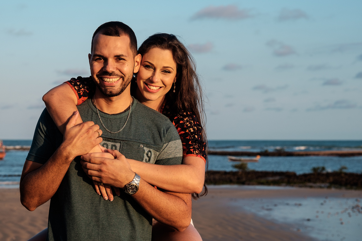 Felipe Vieira Fotografia, ensaio pré wedding, ensaio casal na praia, fotografo casamento Guarapari, fotografo casamento Anchieta, Praia de Castelhanos