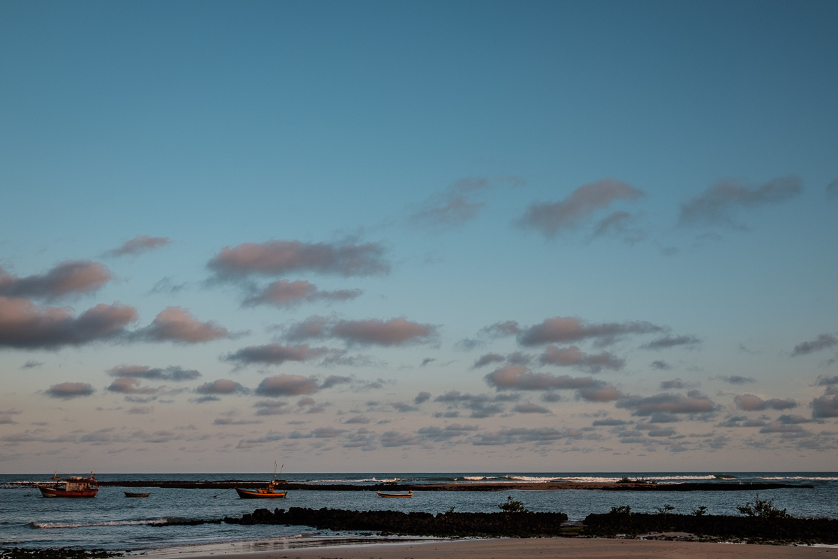 Felipe Vieira Fotografia, ensaio pré wedding, ensaio casal na praia, fotografo casamento Guarapari, fotografo casamento Anchieta, Praia de Castelhanos